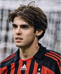 穆帅评价本菲卡13场不败，认为网坛3巨头之一本可以踢足球